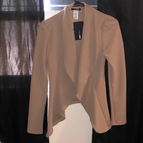 Fashion Nova Jackets & Blazers - Blazer